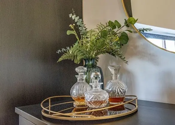 Kulübe, Banyolu/Duşlu
