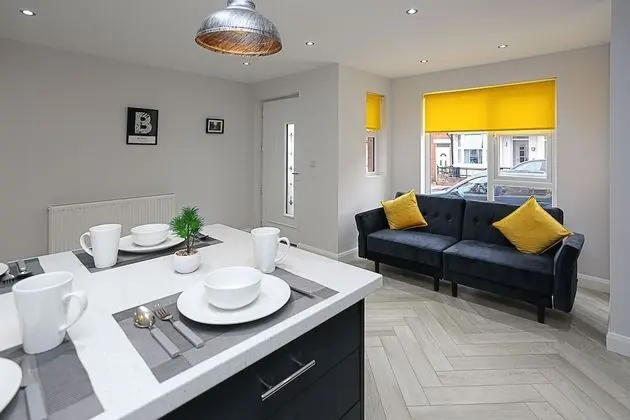 Superior Apart Daire, Engellilere Uygun, Özel Banyo (Ground Floor)