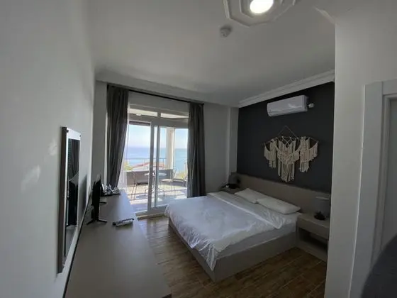 Çift Kişilik, Deniz Manzaralı, Balkonlu