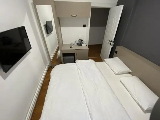 Standart Oda - Ortak Banyolu, Bahçe Manzaralı, Ortak Banyolu