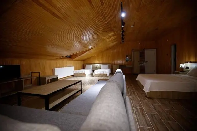 Suite, Bahçe Manzaralı, Küvetli