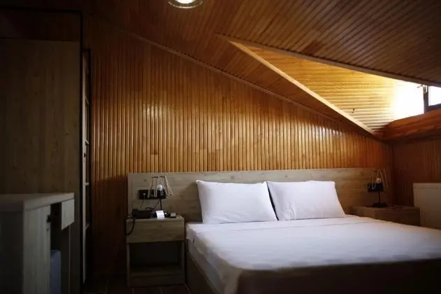Suite, Bahçe Manzaralı, Küvetli