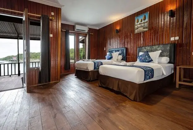 Water Villa
