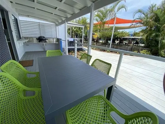Deluxe Villa, 2 Yatak Odası, Havuz Manzaralı