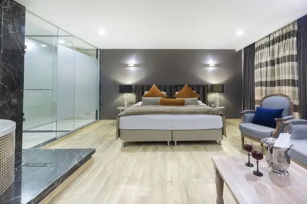 Standart Oda, Şehir Manzaralı
