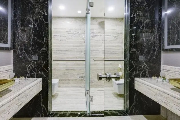 Standart Oda, Şehir Manzaralı