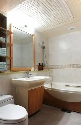 23py A (2 bed rooms and 1 bathroom)