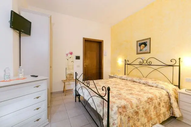 Classic Tek Büyük veya İki Ayrı Yataklı Oda