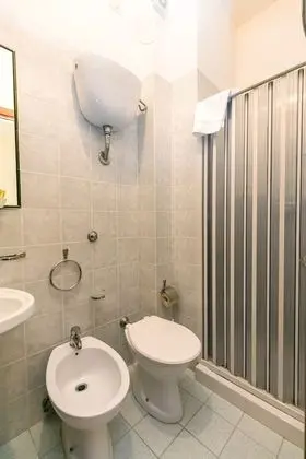 Classic Tek Büyük veya İki Ayrı Yataklı Oda