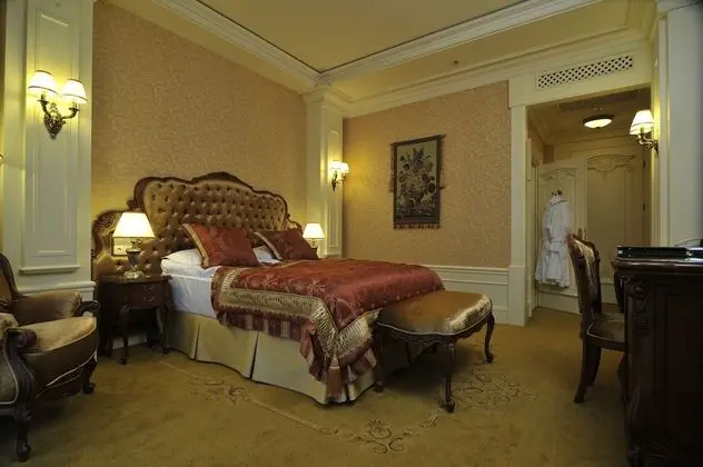 Superior Double or Twin Room Single Use