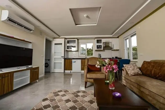 2+1 Daire, Deniz Manzaralı, Balkonlu