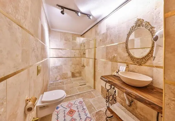 Ekonomik Üç Kişilik Oda, Manzarasız, Bodrum Kat