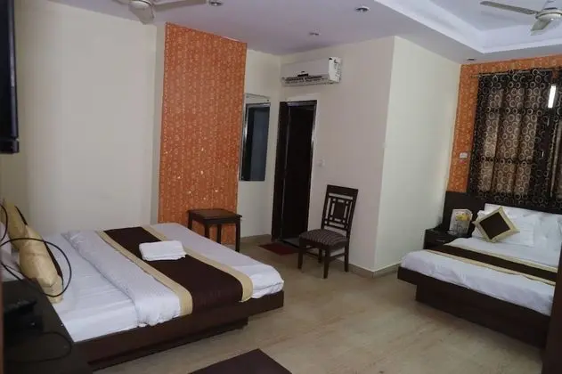 Deluxe Üç Kişilik Oda