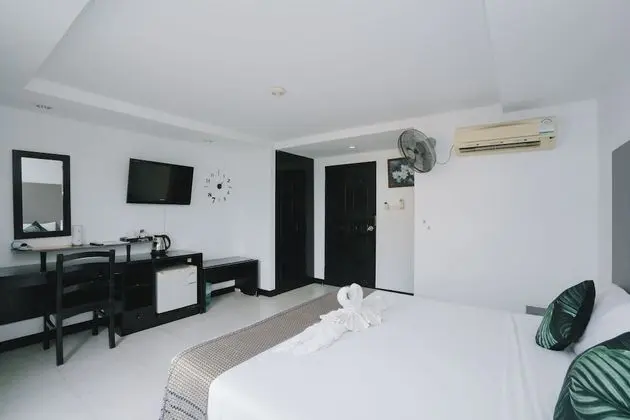Deluxe Tek Büyük Yataklı Oda