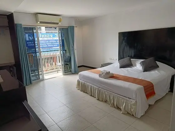 Deluxe Tek Büyük Yataklı Oda