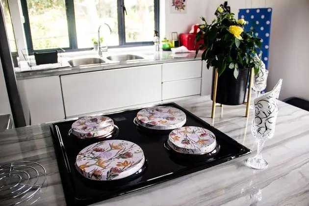 Family Apart Daire, Sigara İçilmez