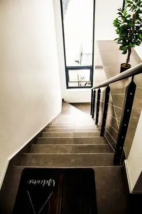 Family Apart Daire, Sigara İçilmez