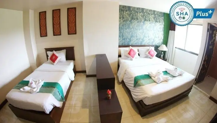Triple Room