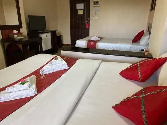 Triple Room