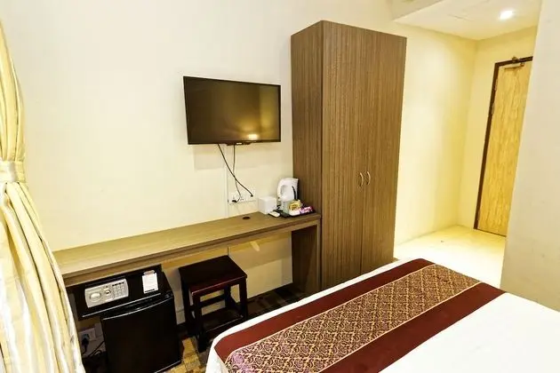 Deluxe Double With Window No View