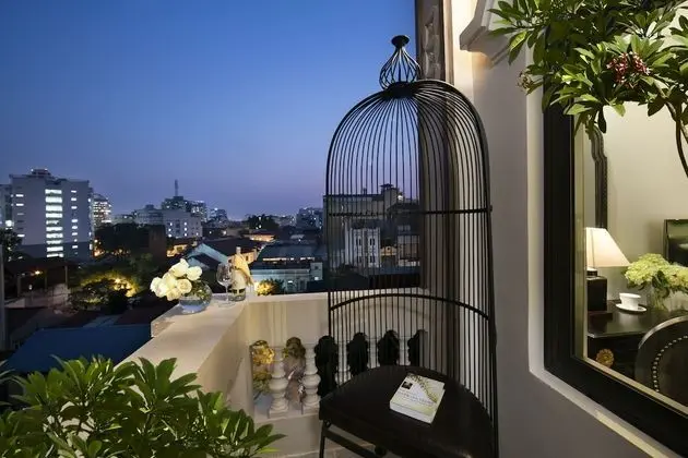Süit, Balkon