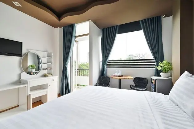 Executive Tek Büyük Yataklı Oda, Balkon, Park Manzaralı
