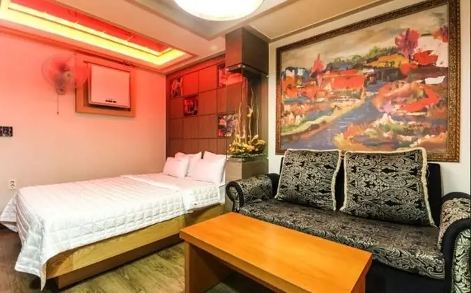 Standard Tek Büyük Yataklı Oda