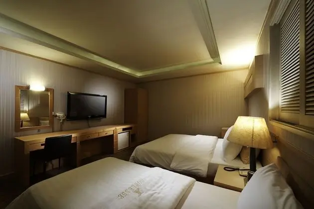 Twin Plus Room