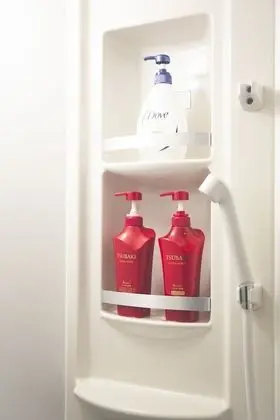Ortak Ranzalı Oda, Sadece kadınlar için, Ortak Banyo