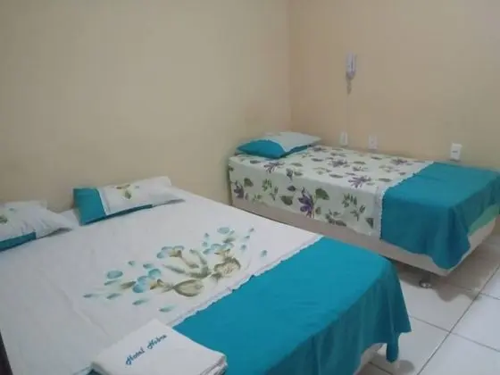 Üç Kişilik Oda, Birden Çok Yatak, Sigara İçilmez