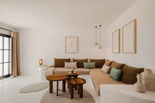 Nobu Suite