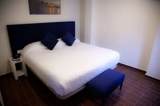 Tek Büyük Yataklı Oda