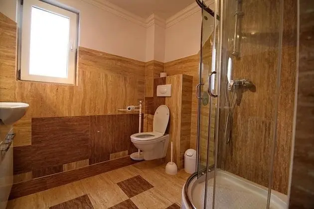 Üç Kişilik Oda, 3 Tek Kişilik Yatak, Sigara İçilmez