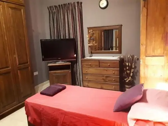 Family Dört Kişilik Oda