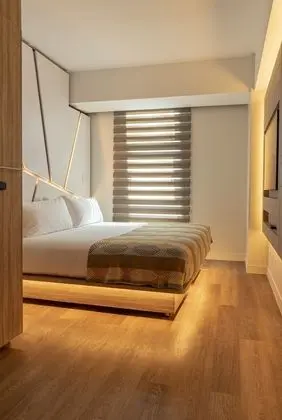 Standard Tek Büyük veya İki Ayrı Yataklı Oda, Şehir Manzaralı