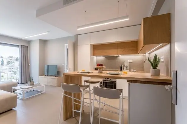 Noemie Luxury Suite 102