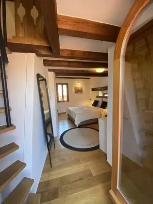 City Süit, 1 Büyük (Queen) Boy Yatak ve Çekyat