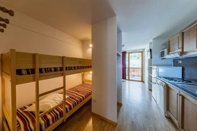 Bir Yatak Odalı Apart (for 4)