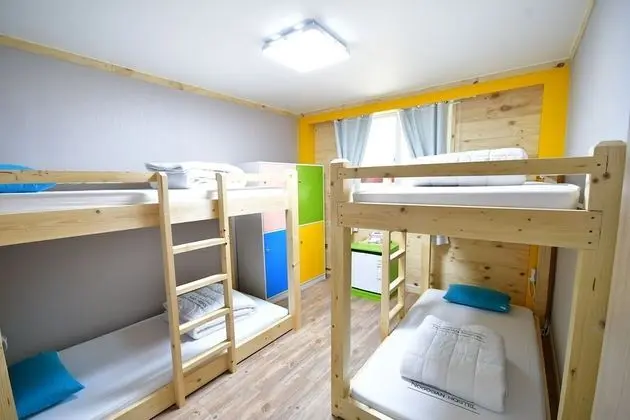 Ortak Ranzalı Oda, Sadece kadınlar için