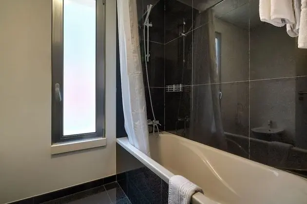 Villa, 4 Yatak Odası, Kişiye Özel Havuzlu