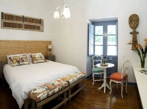 Deluxe Room 1 king bed