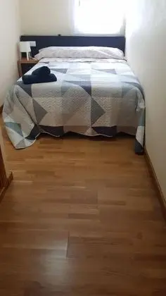 Tek Büyük Yataklı Oda, Ortak Banyo