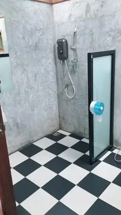 Üç Kişilik Oda