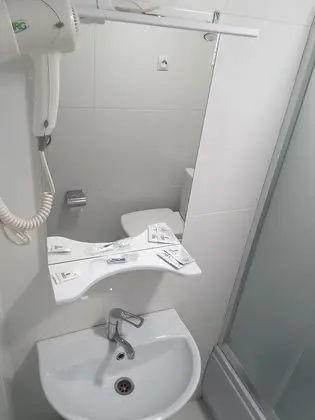 Economy İki Ayrı Yataklı Oda