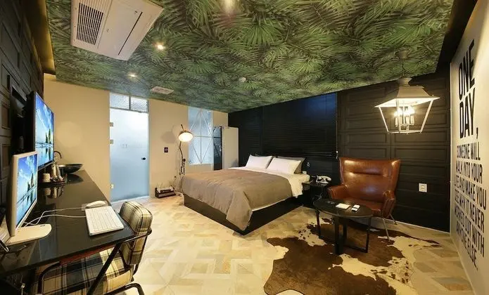 Deluxe Tek Büyük Yataklı Oda