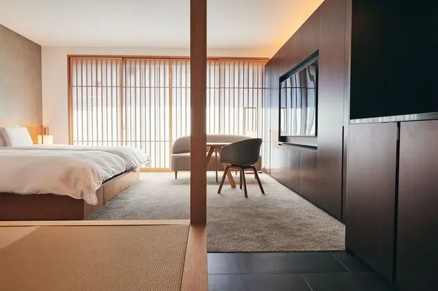 Süit (Tsuboniwa, For 2 Guests)