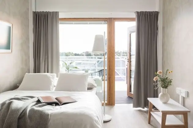 Compact Studio with a Rooftop Terrace