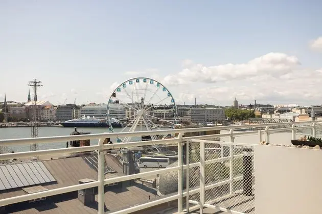 Compact Studio with a Rooftop Terrace