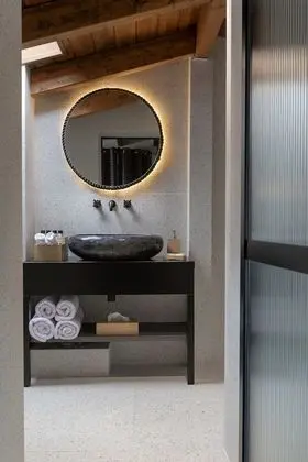 Süit (Acropolis View)