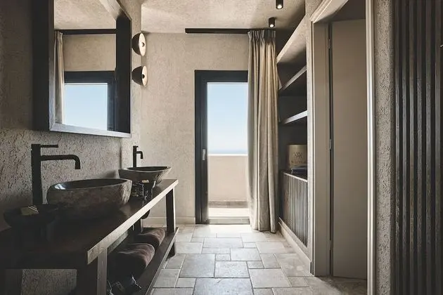 Deluxe Tek Büyük Yataklı Oda, Deniz Manzaralı